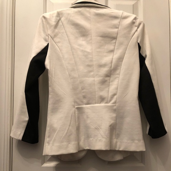 Charlotte Russe 👛 Women’s Blazer, GUC - Picture 2 of 2